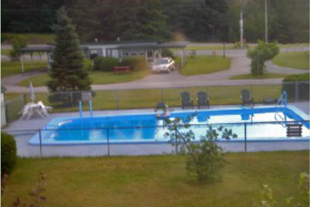 Motel Patio Motor Court Carroll Esterno foto